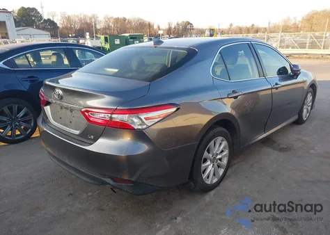 2020 Toyota Camry Le из США, поврежденный, VIN 4T1C11AKXLU864661